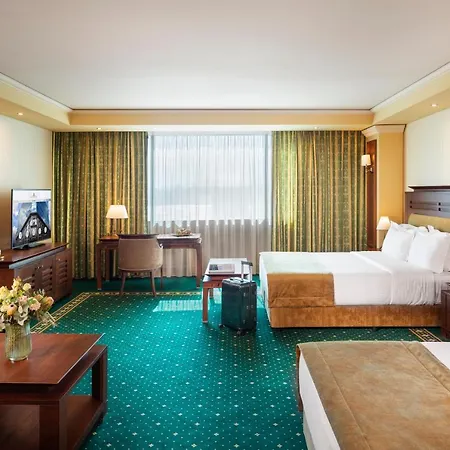 Grand Hotel 5*