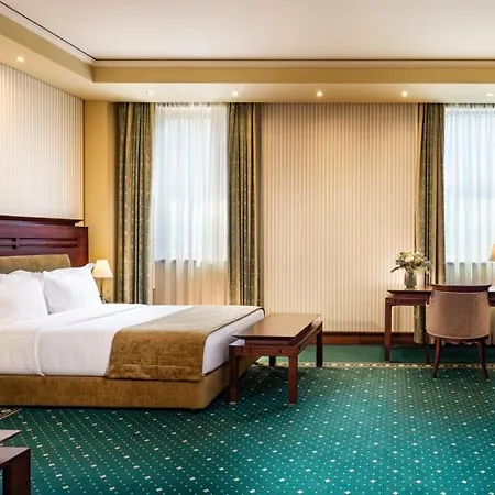Hotel Grand